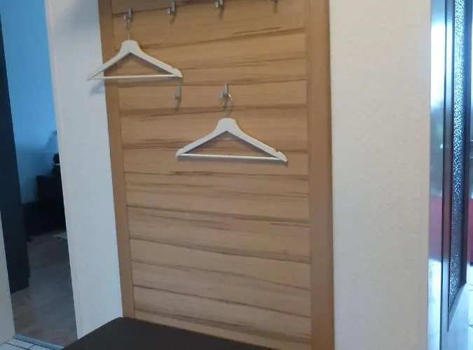 Apartment 'zimmer Frei' *